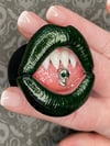 PHONE GRIP - Deep Green Lips With Green Shimmer All Fangs With Green Eyed Skull