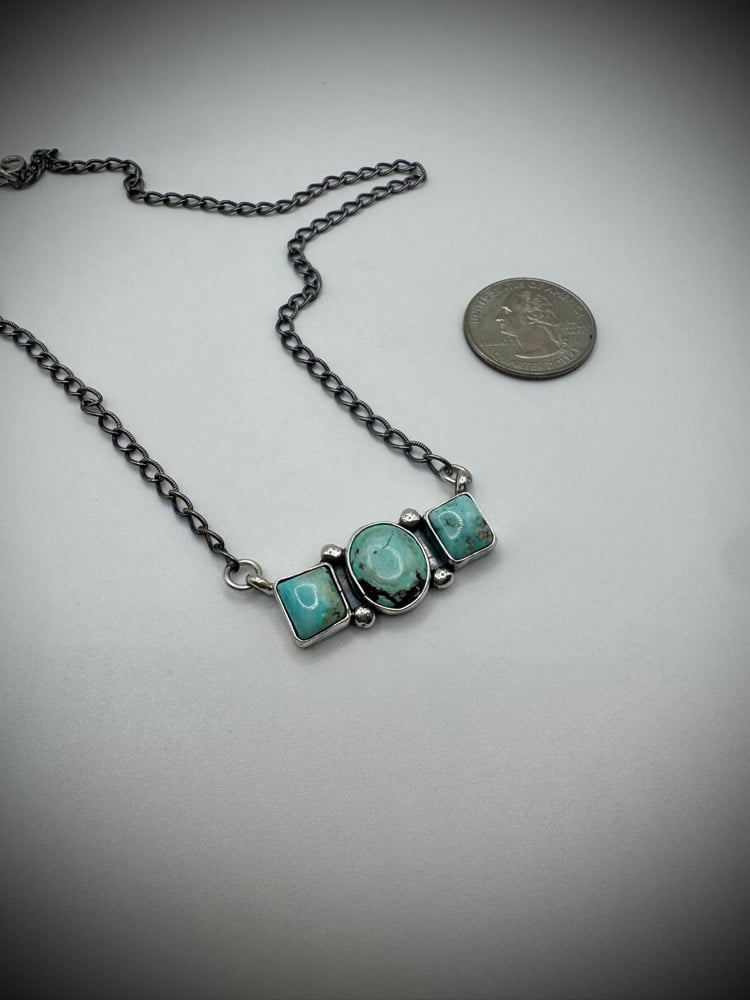 Image of Dry Creek Dainty 3 Stone Bar Necklace 🩵