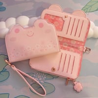 Frog wallet