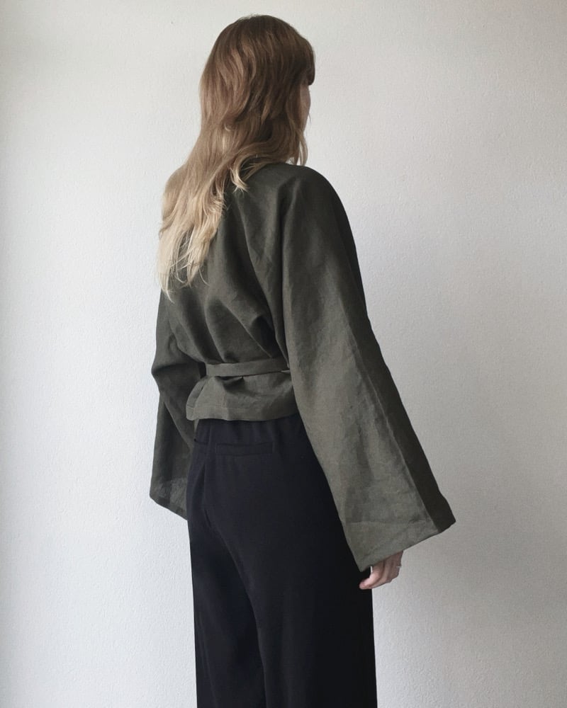 Image of n a n o v o  wrap top 001 / 100% linen 