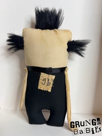 Image 3 of Sable Thorn