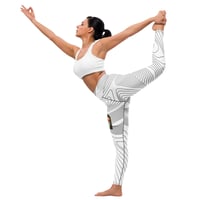 Image 4 of beYOUtiful Melt Yoga Leggings