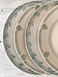 Image 2 of Composition 4 assiettes Terre de fer