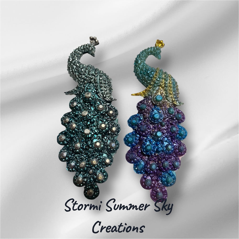 Image of Peacock magnet or Broach