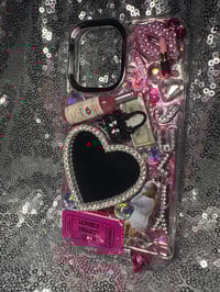 Image 4 of   Heart mirror, Photo name iPhone case
