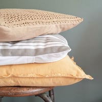 Image 1 of Housses De Coussin en linge ancien