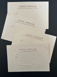 Image 2 of Lot de 4 cartes postales gaufrées, ♥️♠️♦️♣️ début 1900, vierges.