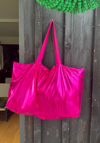 Image 1 of Sac métallisé JEANNE rose fuchsia 💕🌸🌷