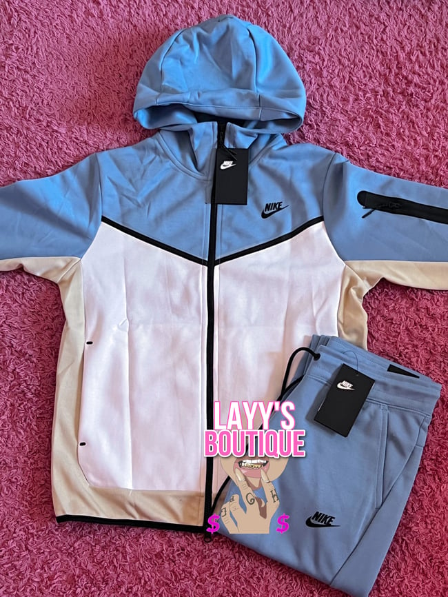 Nike Techs (2) | Layys Closet