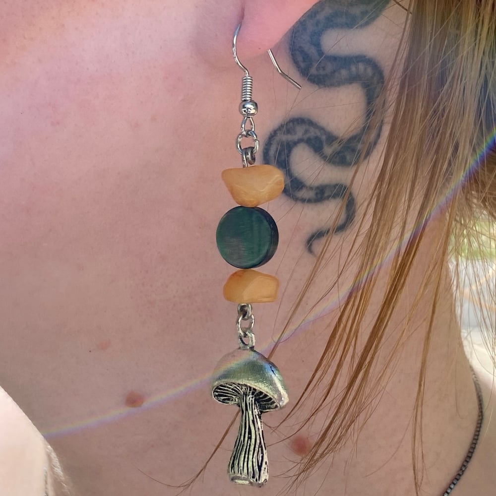 Image of sunny shroom earrings