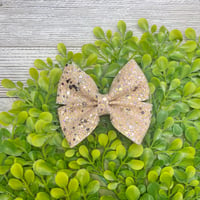 Glitter Flouncy | 3.5" | CREME 