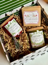 Image 2 of Mini Candles and Soap Gift Box