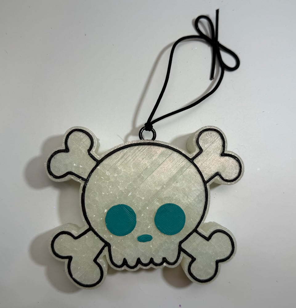 Image of Blue Eye Skull Car Freshie