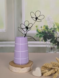 Image 1 of Petit vase violet à carreaux