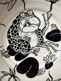 Image 2 of Frog big bowl