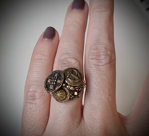 Image of "Admiral" Bouquet Ring