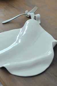 Image 2 of Bondi Plate