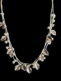 Image 8 of PH113 Karen Vine and Flower Necklace