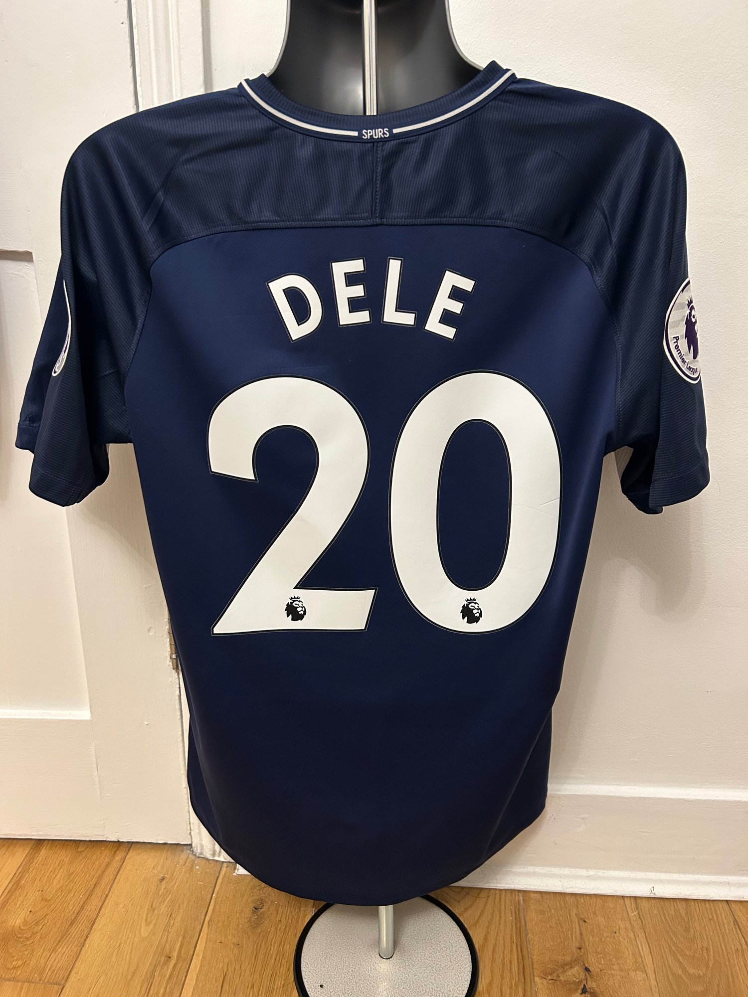 Image of  Tottenham Hotspur “DELE 20” 2017/18 Away Shirt + PL patches (L)