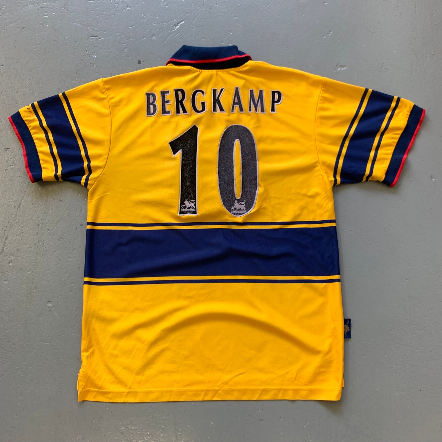 Image of 97/98 Arsenal Away shirt Bergkamp 10 size large 