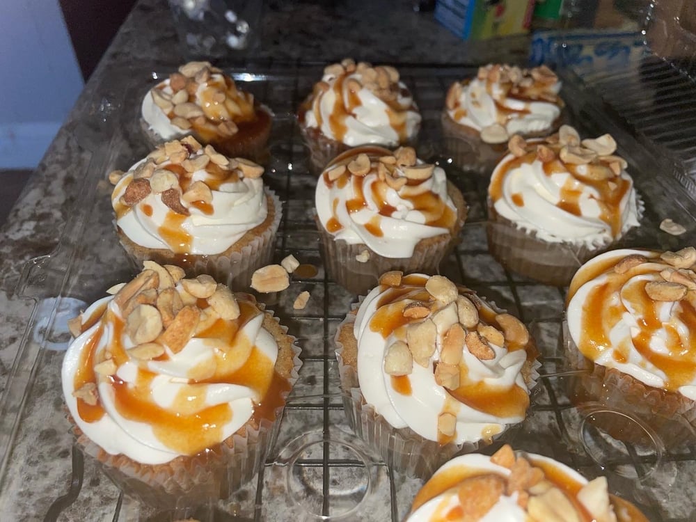 Image of Caramel apple cupcakes
