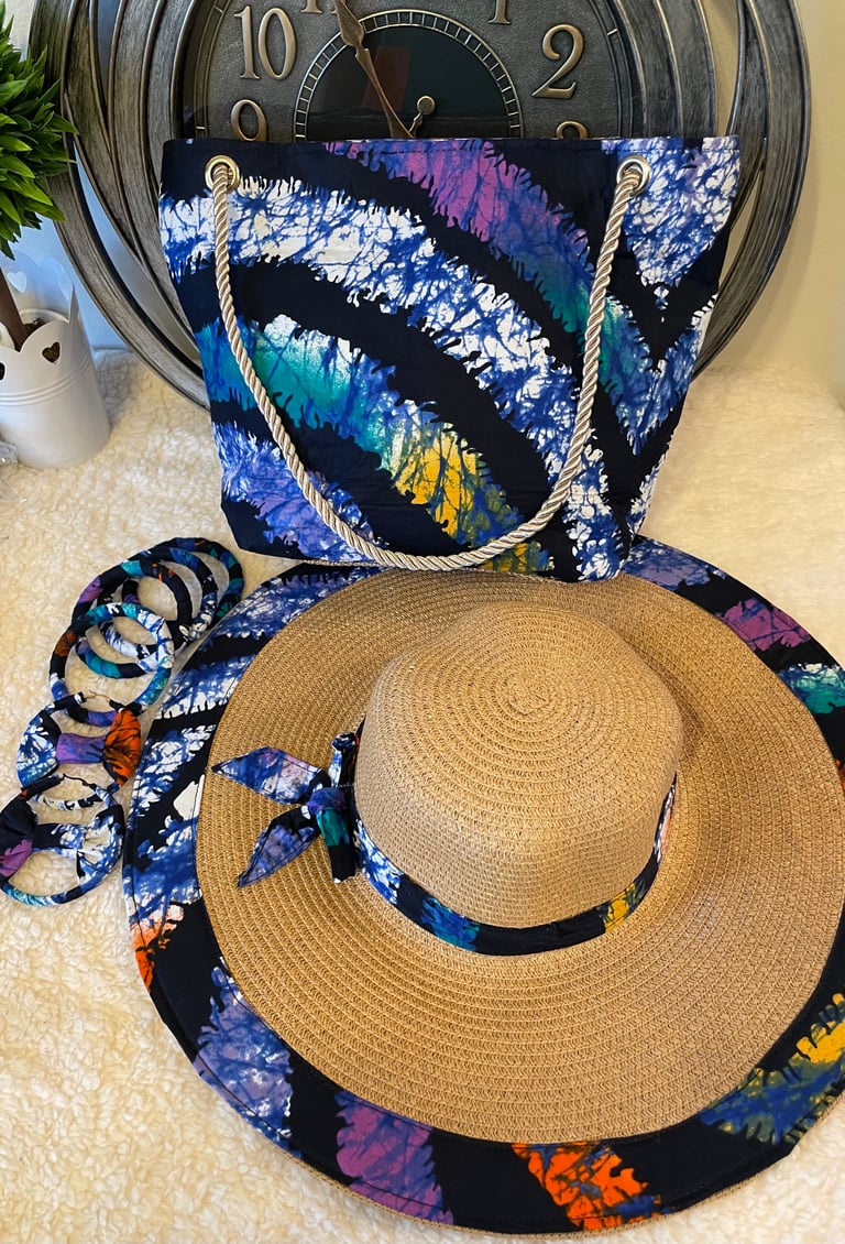 The TaRa Beach Set. Image 4