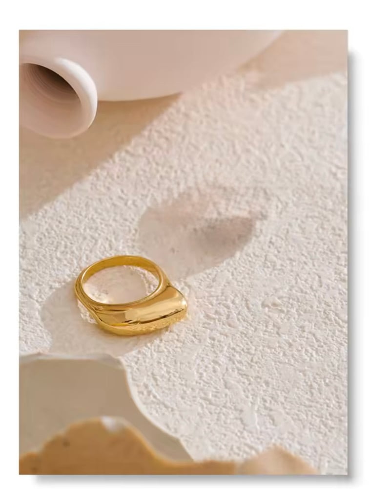 Image of SELENE 18ct Gold Plated Curve Ring