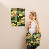 Image 2 of woman's purse camo 
