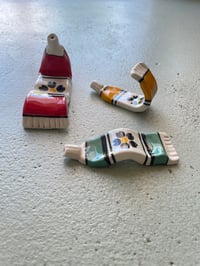 Image 2 of Sakura Paintbrush Holder