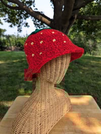 Image 3 of strawberry bucket hats (large)