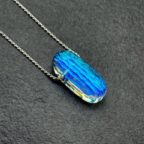 Image of Engraved Luxon Pendant Necklace