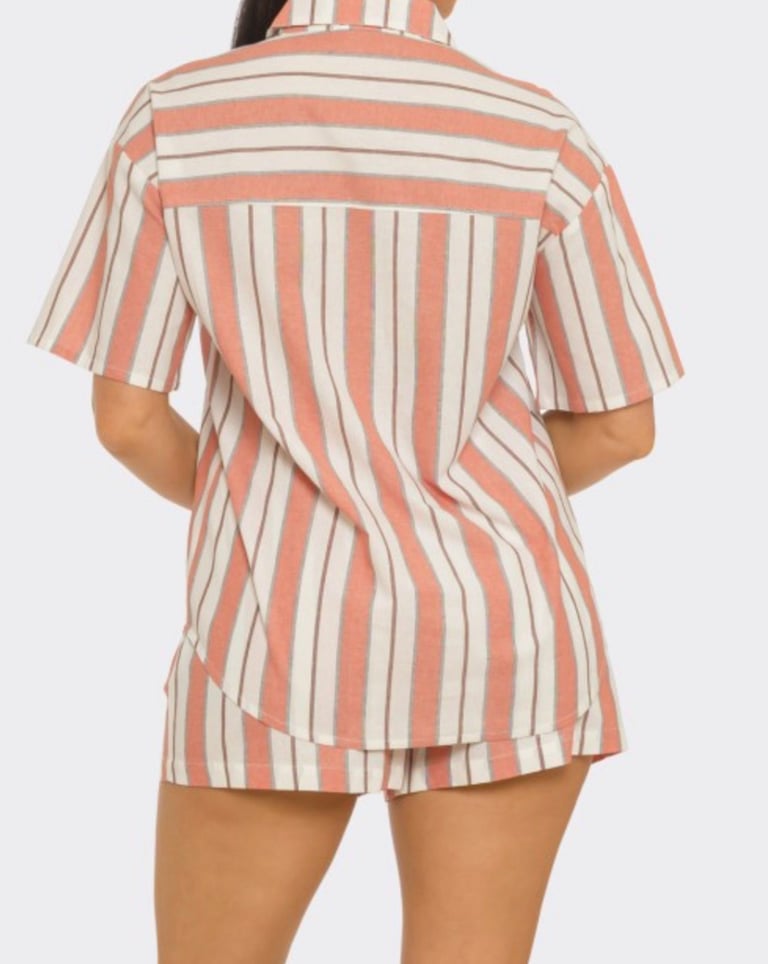 Coral 2pc Set w/ Pockets ✨MED✨ Image 2