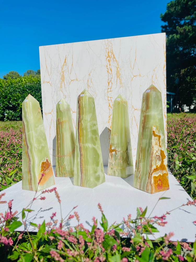 Image of XL Green Onyx Towers