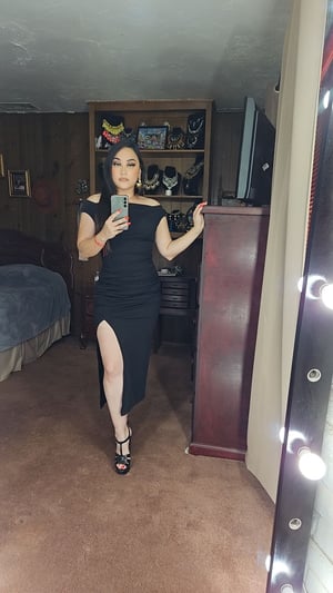 Image of Daisy Ribbed Knit Midi Dress