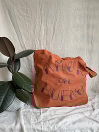 Image 3 of TOTE Amor del Bueno (caramelo).