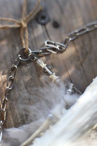 Image 4 of Suncatcher - Corno di capriolo e Tanzanite