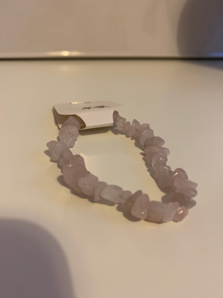 Image of rose quartz.