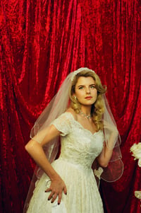 Image 8 of 1960s Veil Headpiece