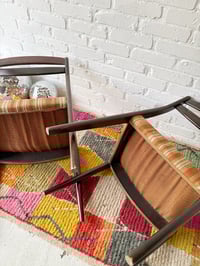 Image 5 of Chaises scandinaves 