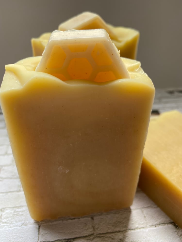 Image of Honey & Oats Cold Process Soap