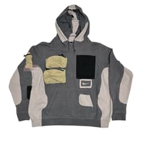 Image 4 of (XL) Nike Hoodie Pocket Series “Techvis" 652