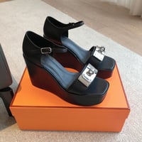 Image 11 of Hermes Kelly Wedge