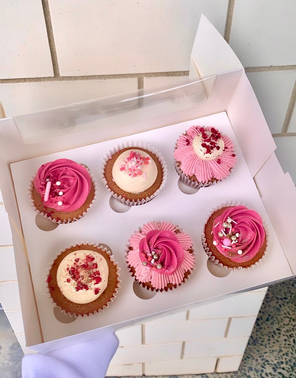 Image of PERSONALISED CUPCAKES