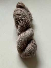 Ejby Spælsau Merino 200m beige Dansk Østersøuld 