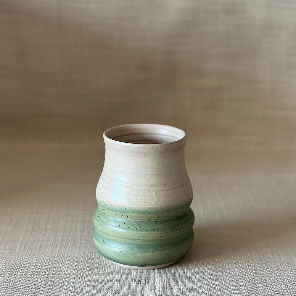 Image of BLOSSOM VASE 