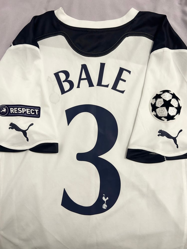 Image of Tottenham Hotspur “BALE 3” 2010/11 Home Cup Shirt + UCL patches (M)