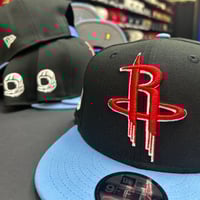 Image 2 of New Era 9Fifty Black Sky Blue 🚀