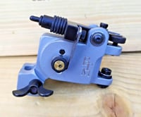 Image 3 of sidewinder tattoo machine silver grey