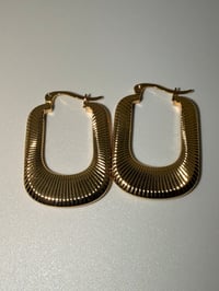 Small Nefertiti Earrings 