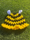 Bee ruffle hat